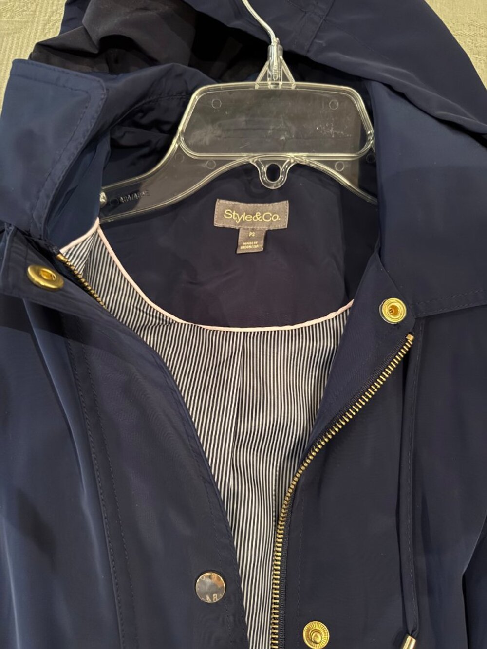 Style & Co Hooded Rain jacket - Picture 4 of 5